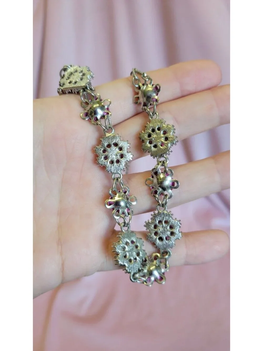 Vintage Avon Nina Ricci Silver Tone Pink Rhinestone Flower Choker Necklace N1A